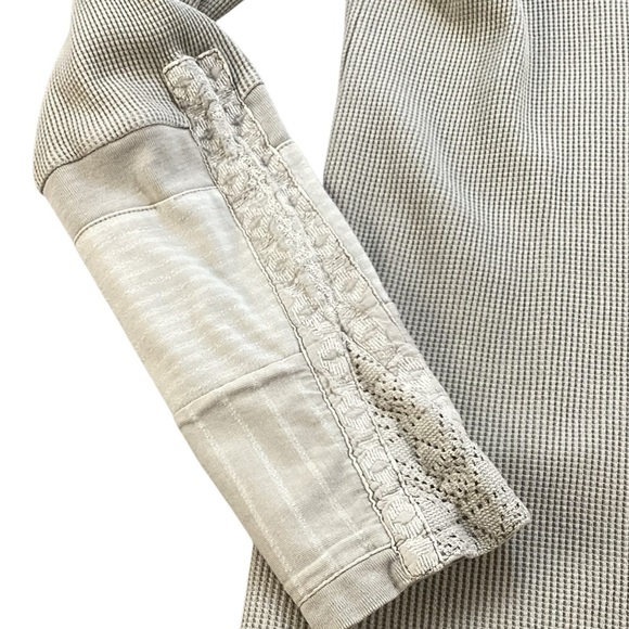 Sundance Everyday Compliments Thermal Knit Cowl Neck Embroidered Sleeve Top - Picture 4 of 10